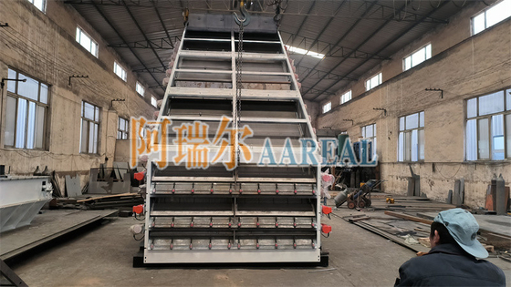 Grande Capacidade 1 ~ 4 Decks 30 ~ 50 TPH Vibrante de tela de alta frequência peneira para a classificação precisa de carbonato de cálcio com motores desequilibrados para limpeza de malhas