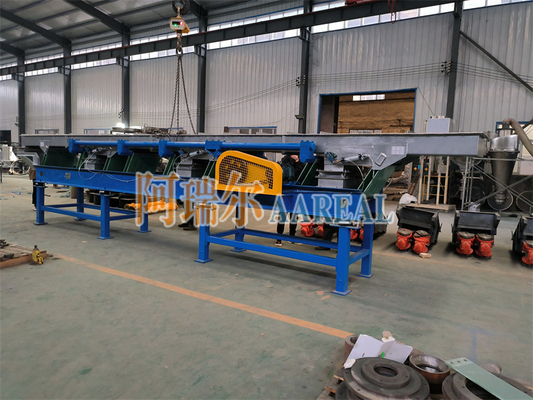 Conveyor vibratório excêntrico equilibrado para produtos de borracha natural com função de resfriamento